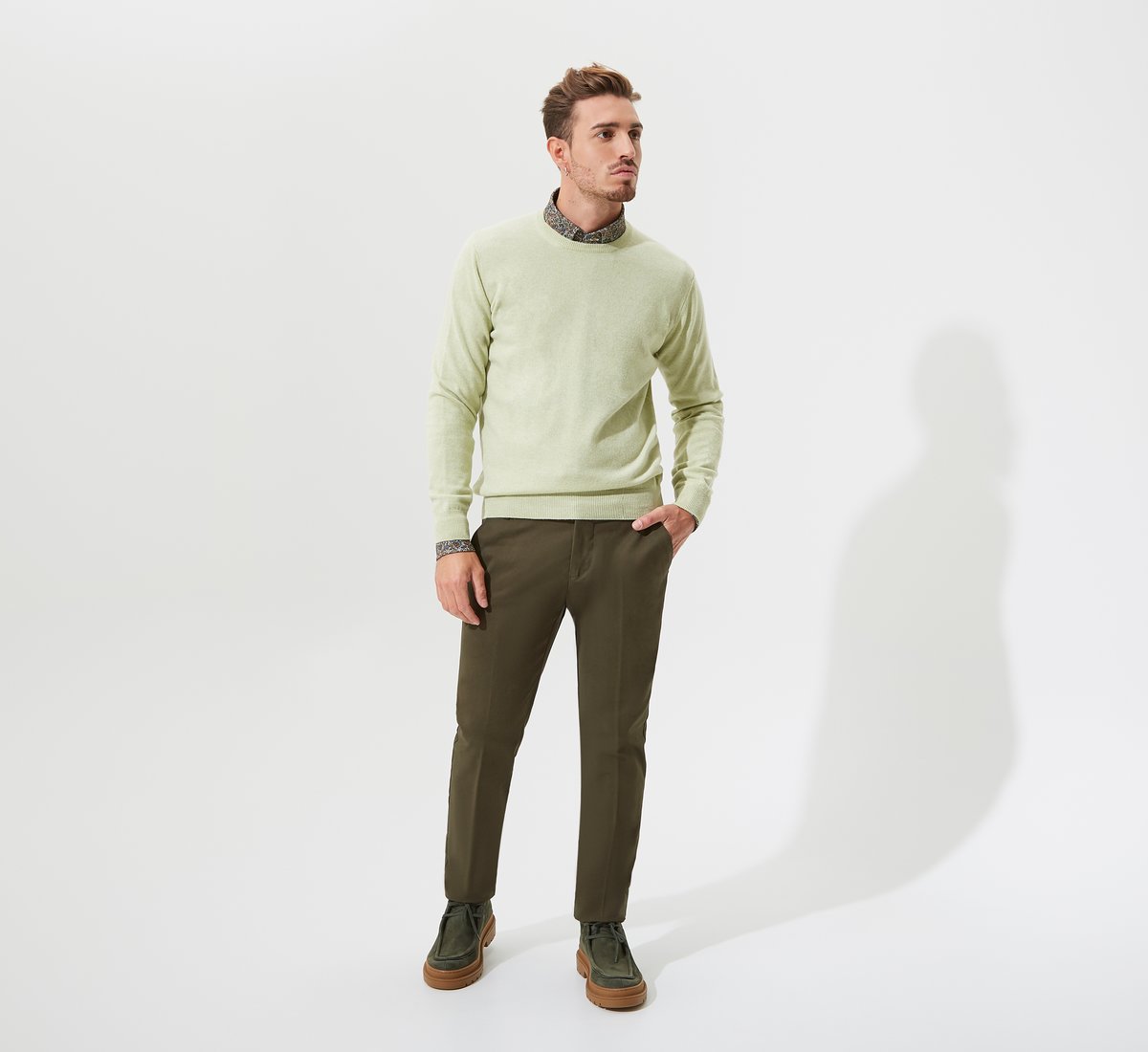 Green crew neck sweater