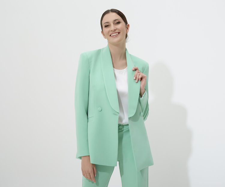 Double-breasted blazer