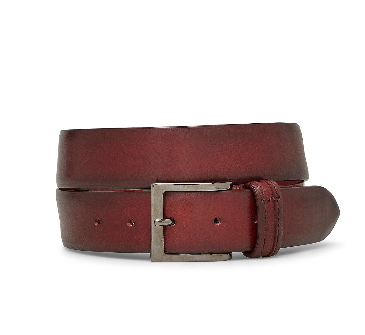 Leather belt with fade effect