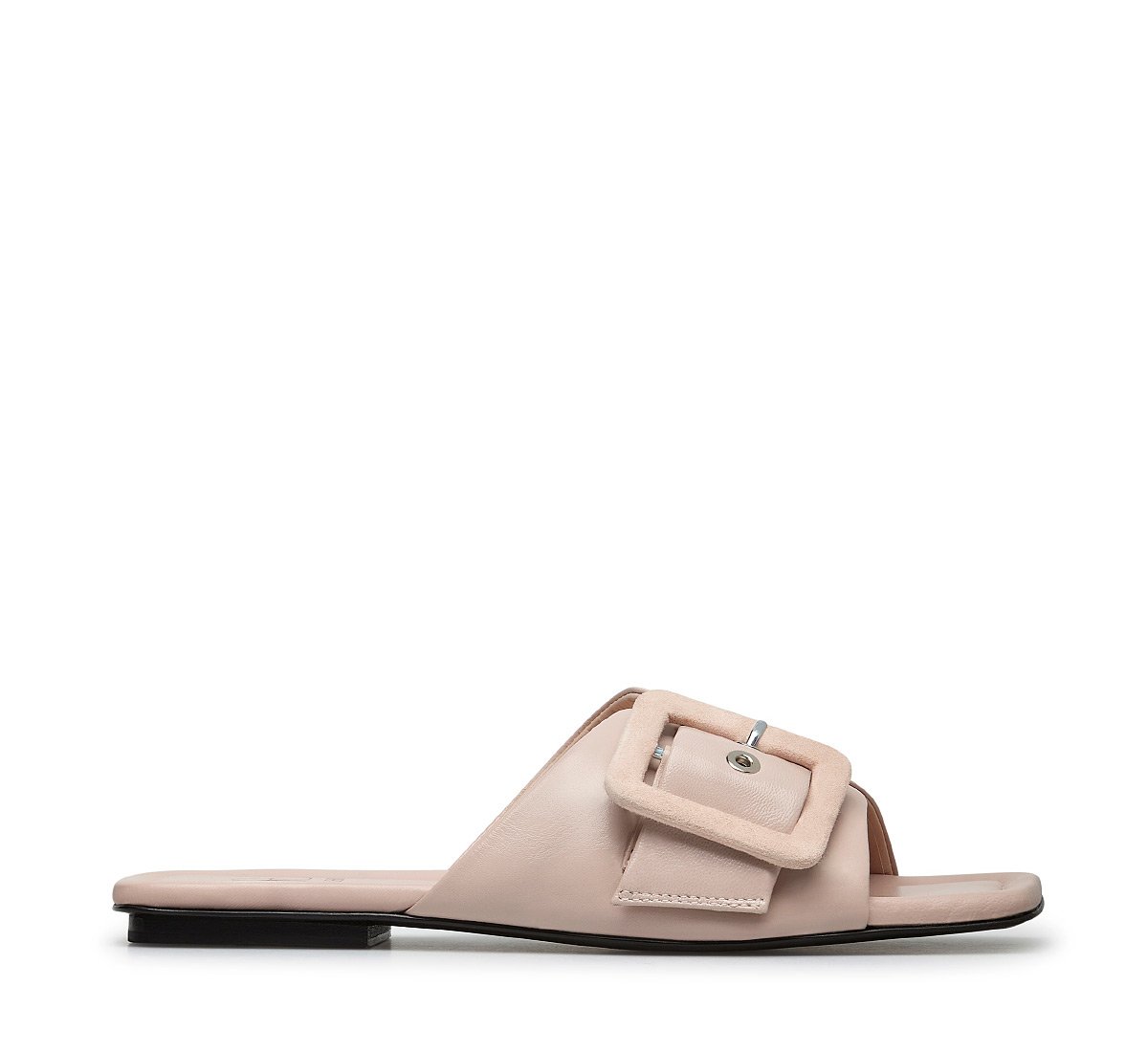 Sandal with buckle