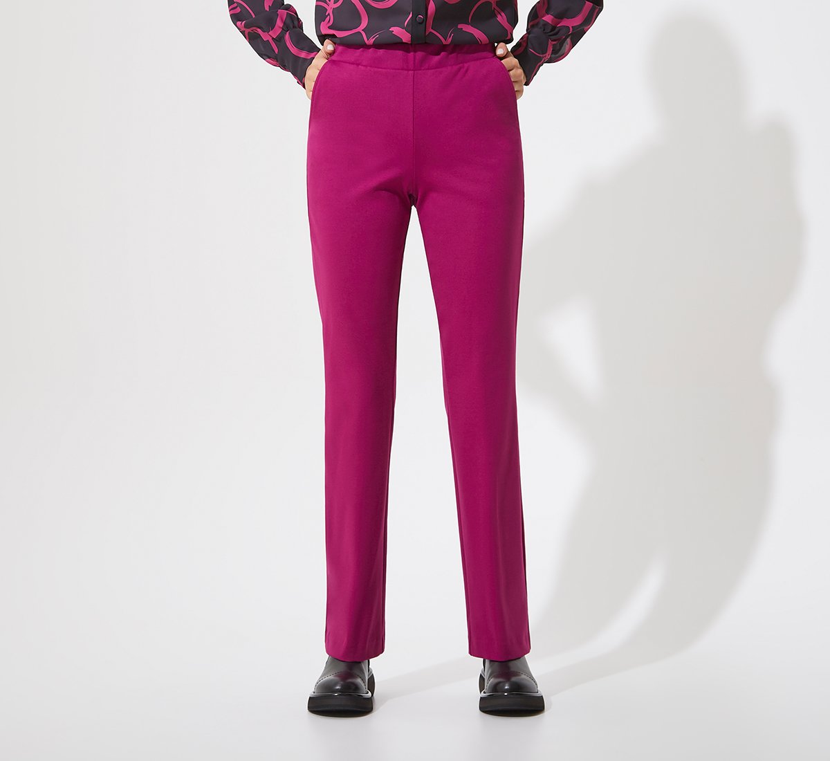 Fuchsia trousers