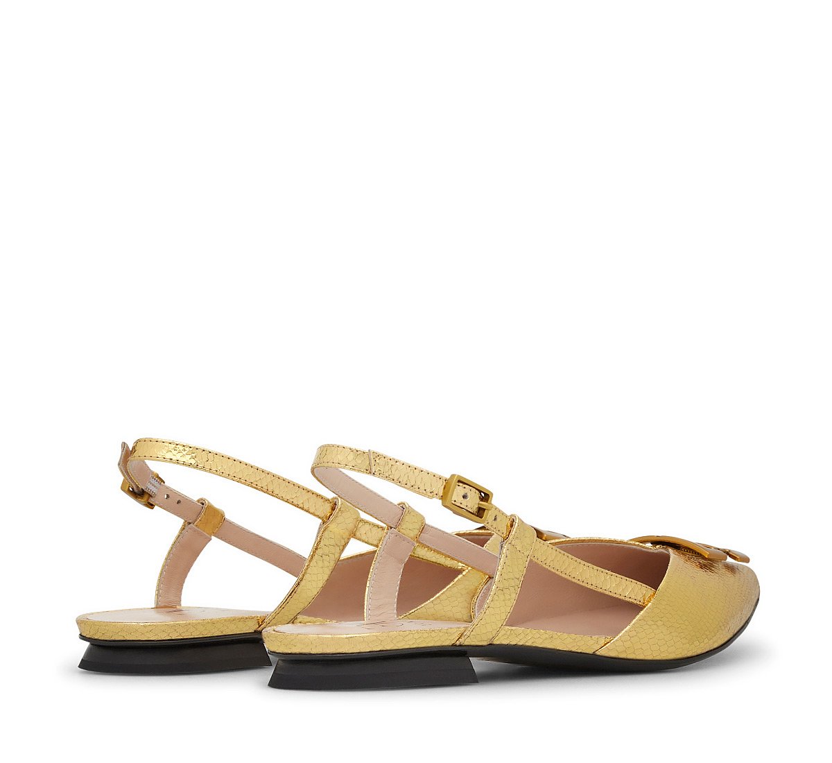 Slingback in soft nappa leather.