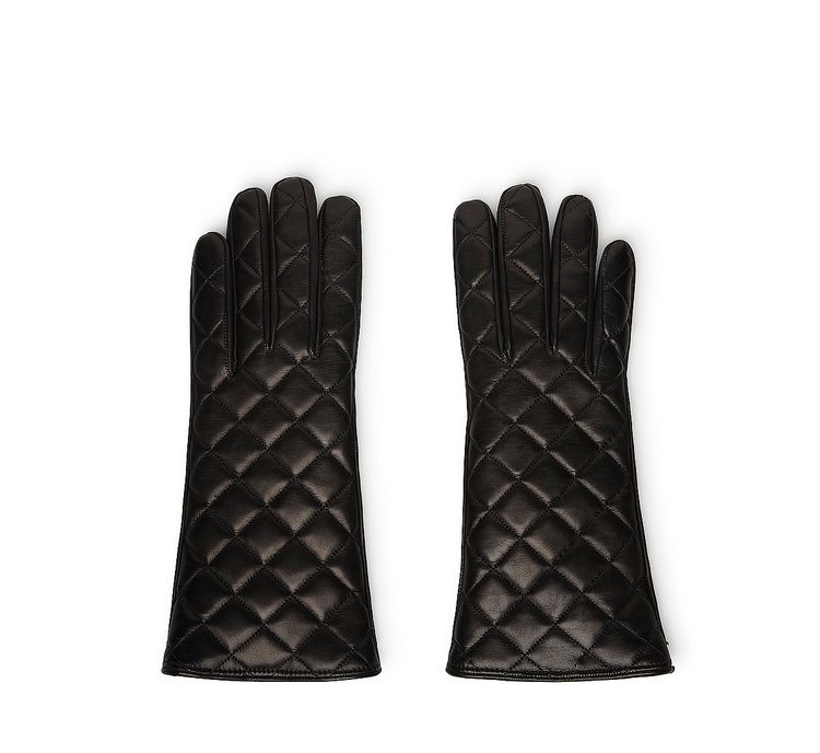 Black quilted gloves
