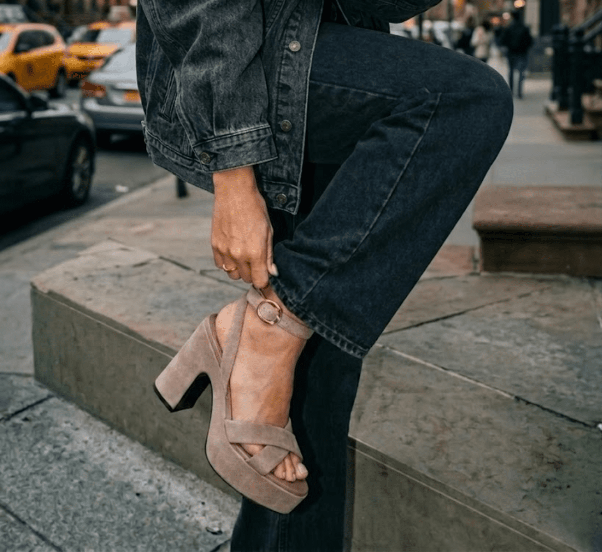 Suede sandal