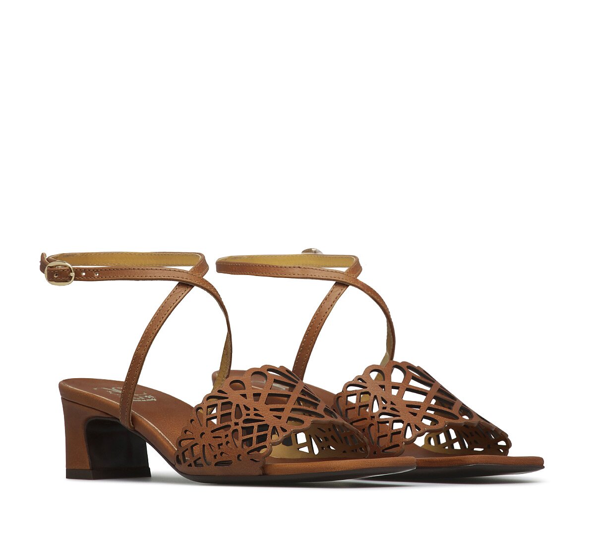 Сандалии Fabi из перфорированной телячьей кожи