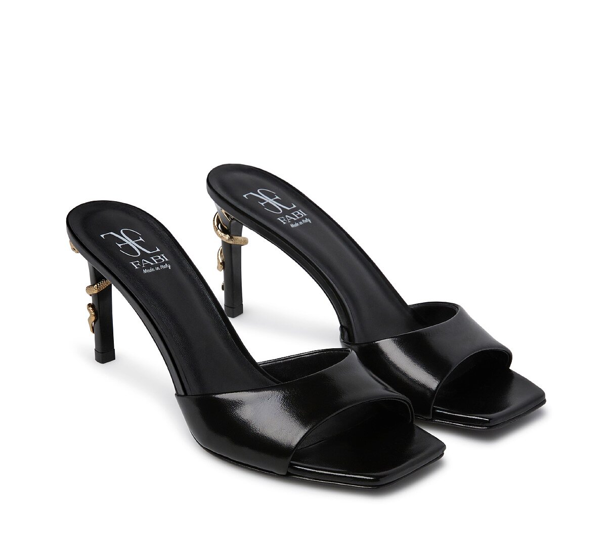 Snake sandal