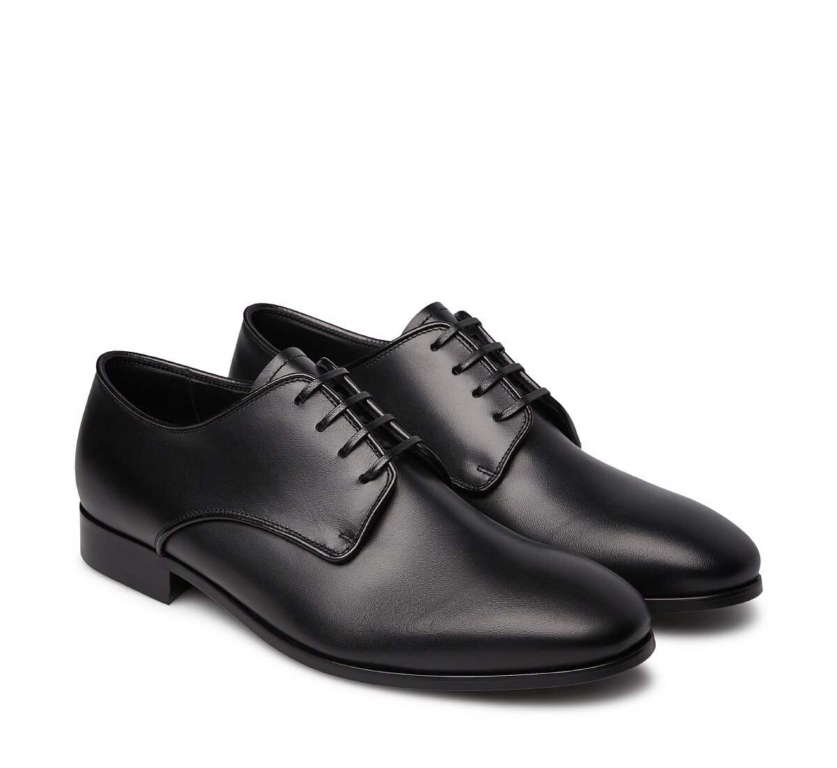 Calf leather lace-up