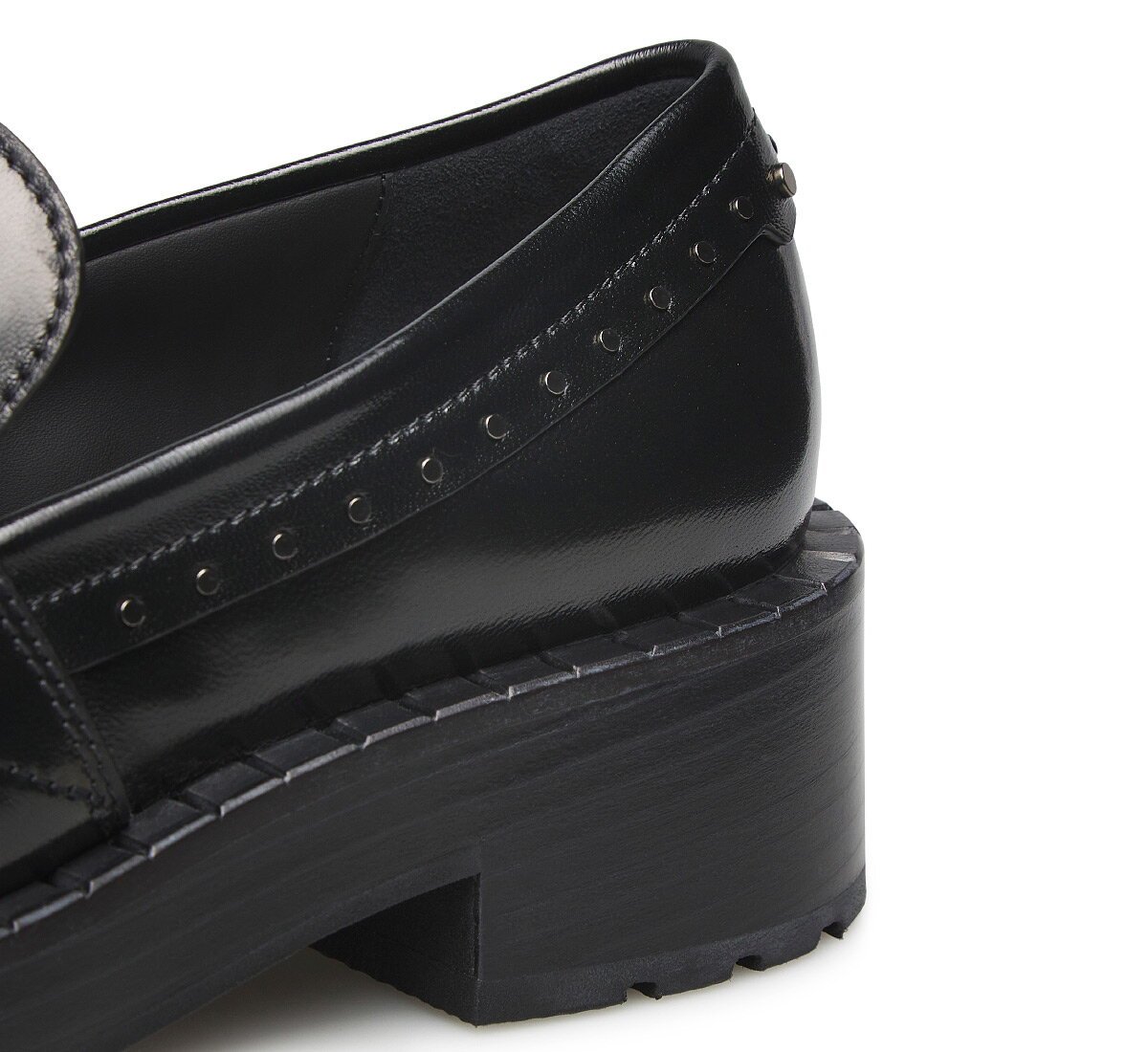 Calfskin loafer with studs