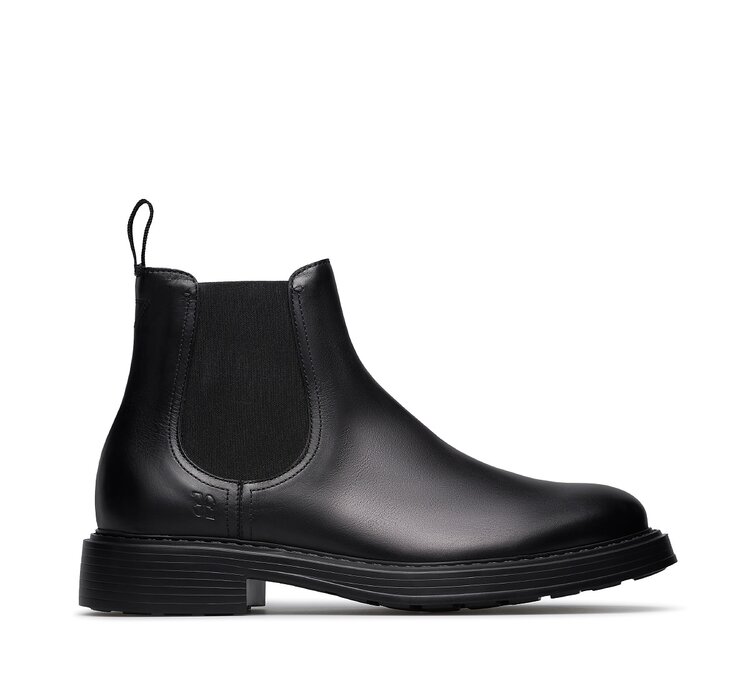 Fabi Chelsea boots in calfskin