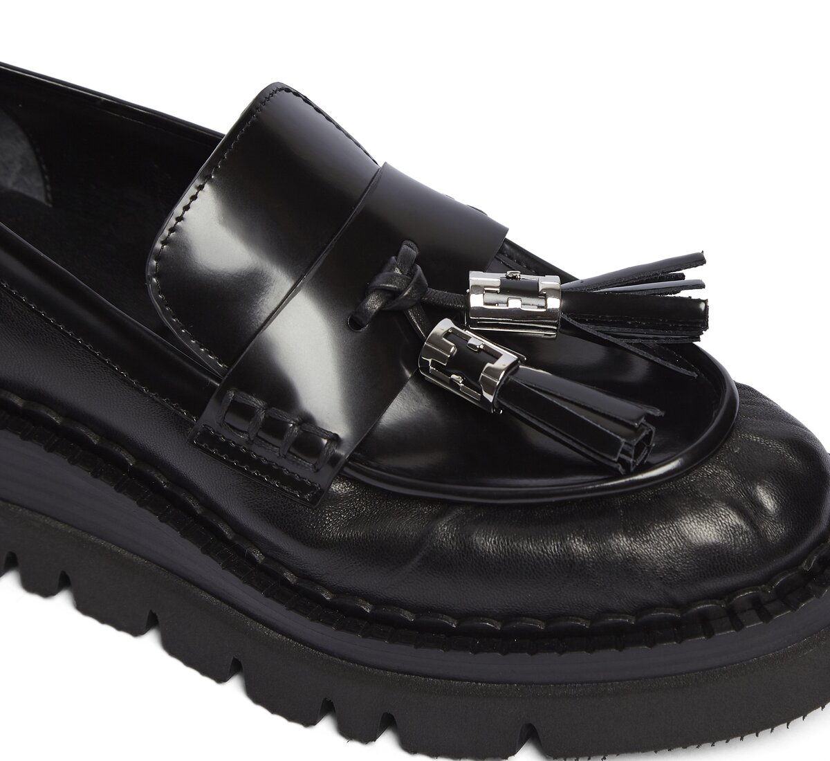 Лоферы Fabi с кисточками