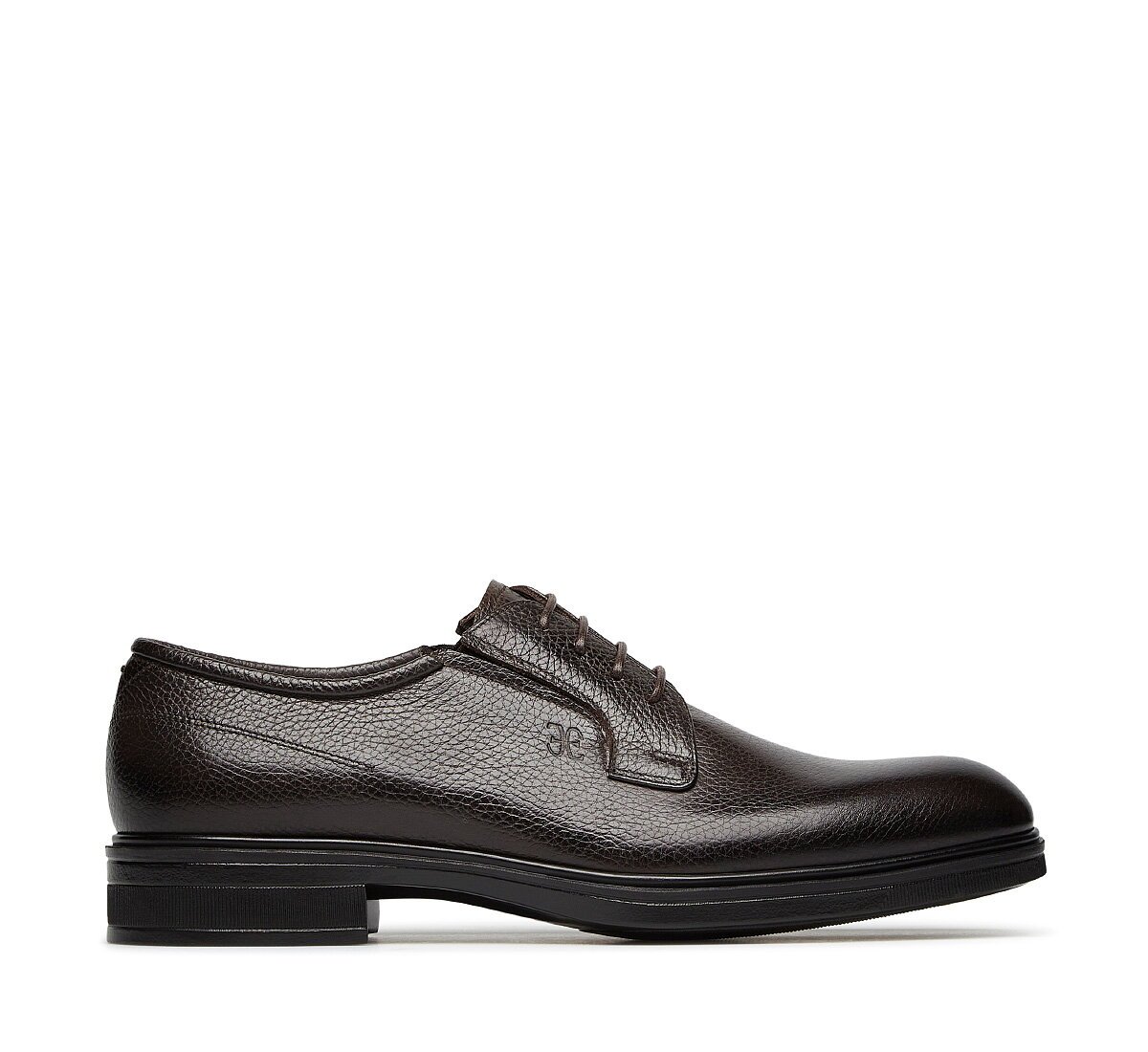 Calfskin lace-up shoe