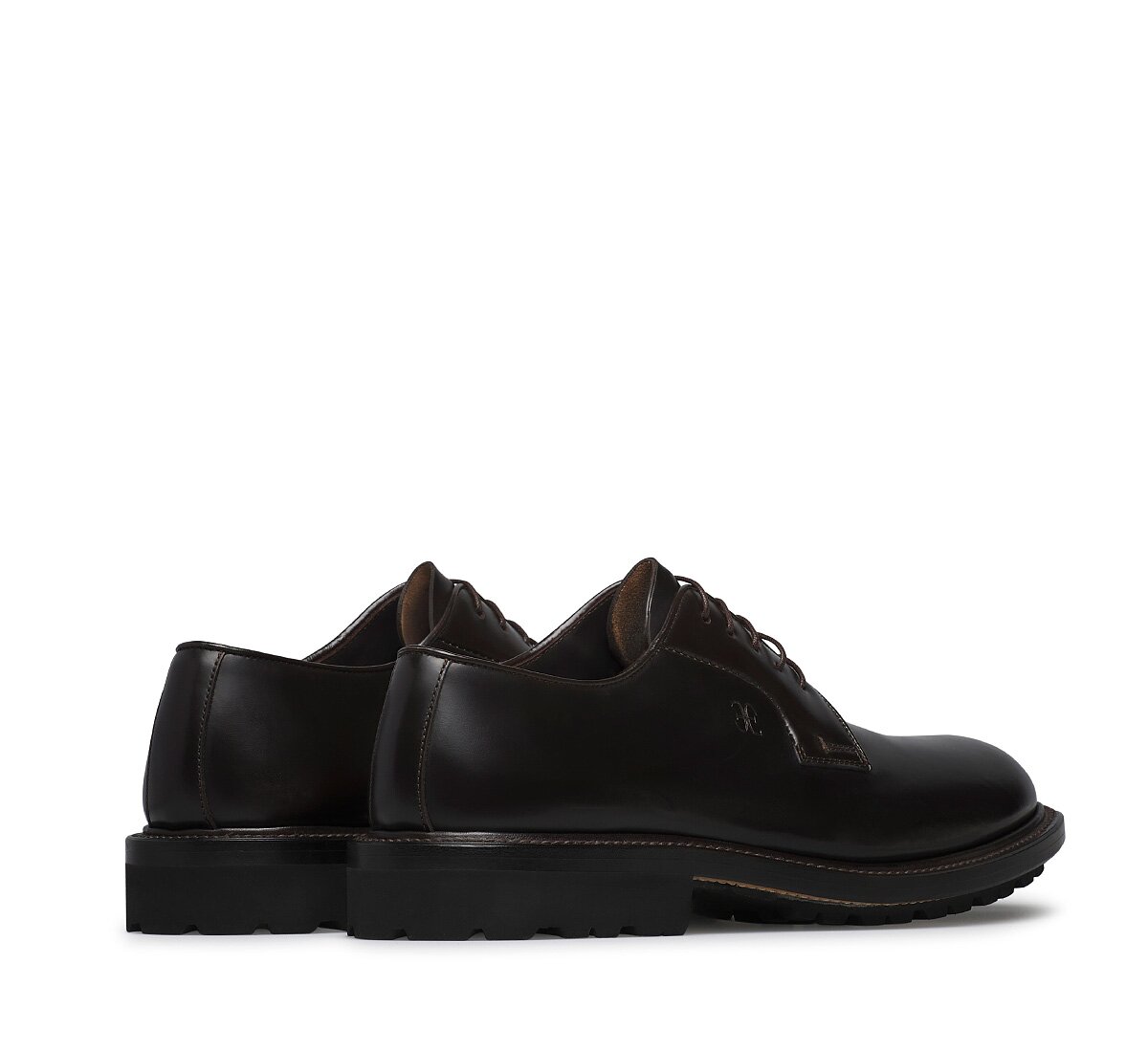 Calfskin lace-up