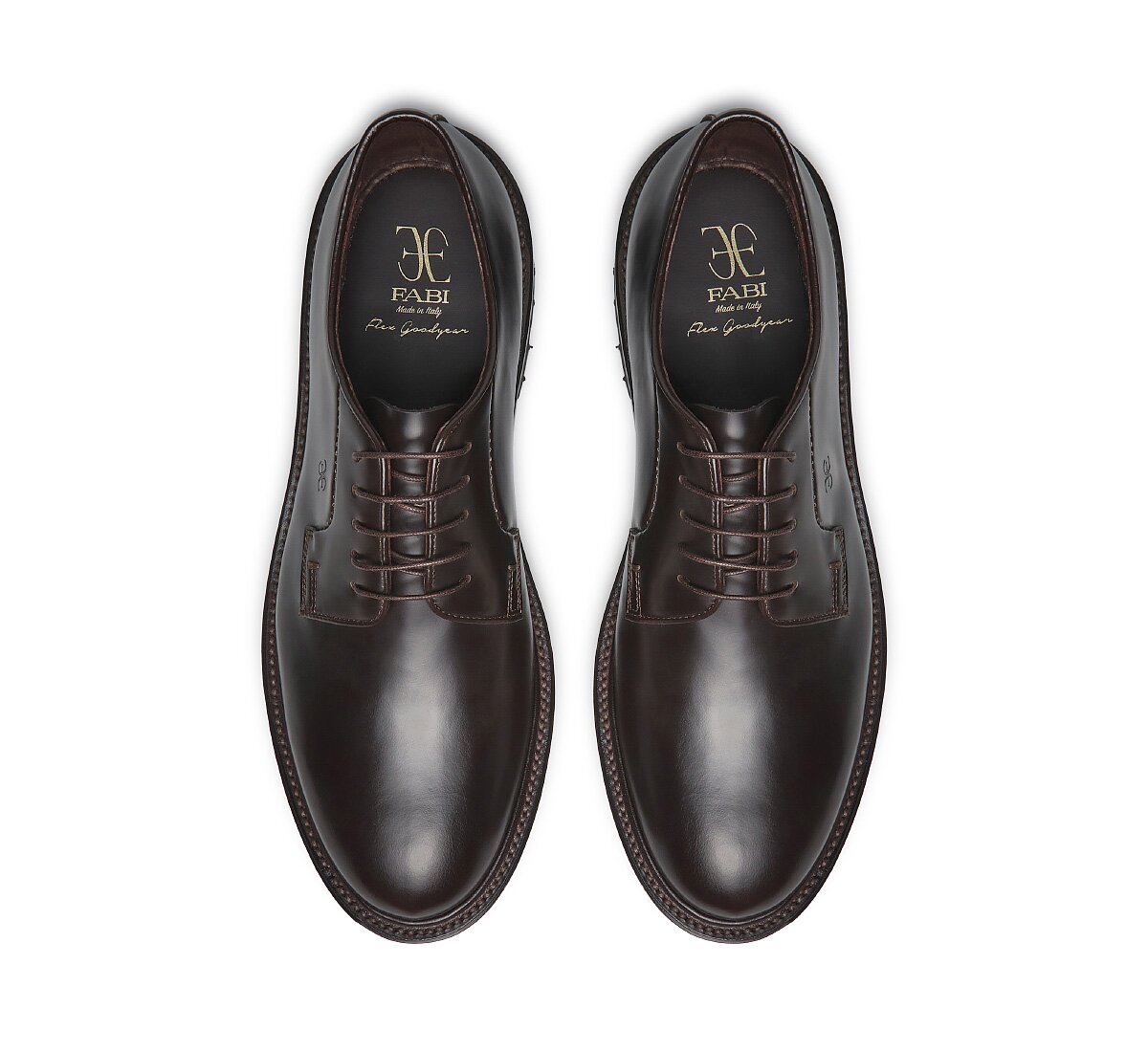 Calfskin lace-up