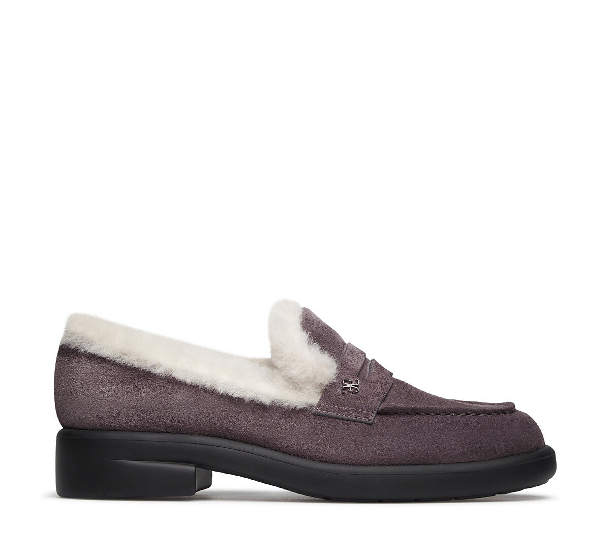 Loafer with shearling lining