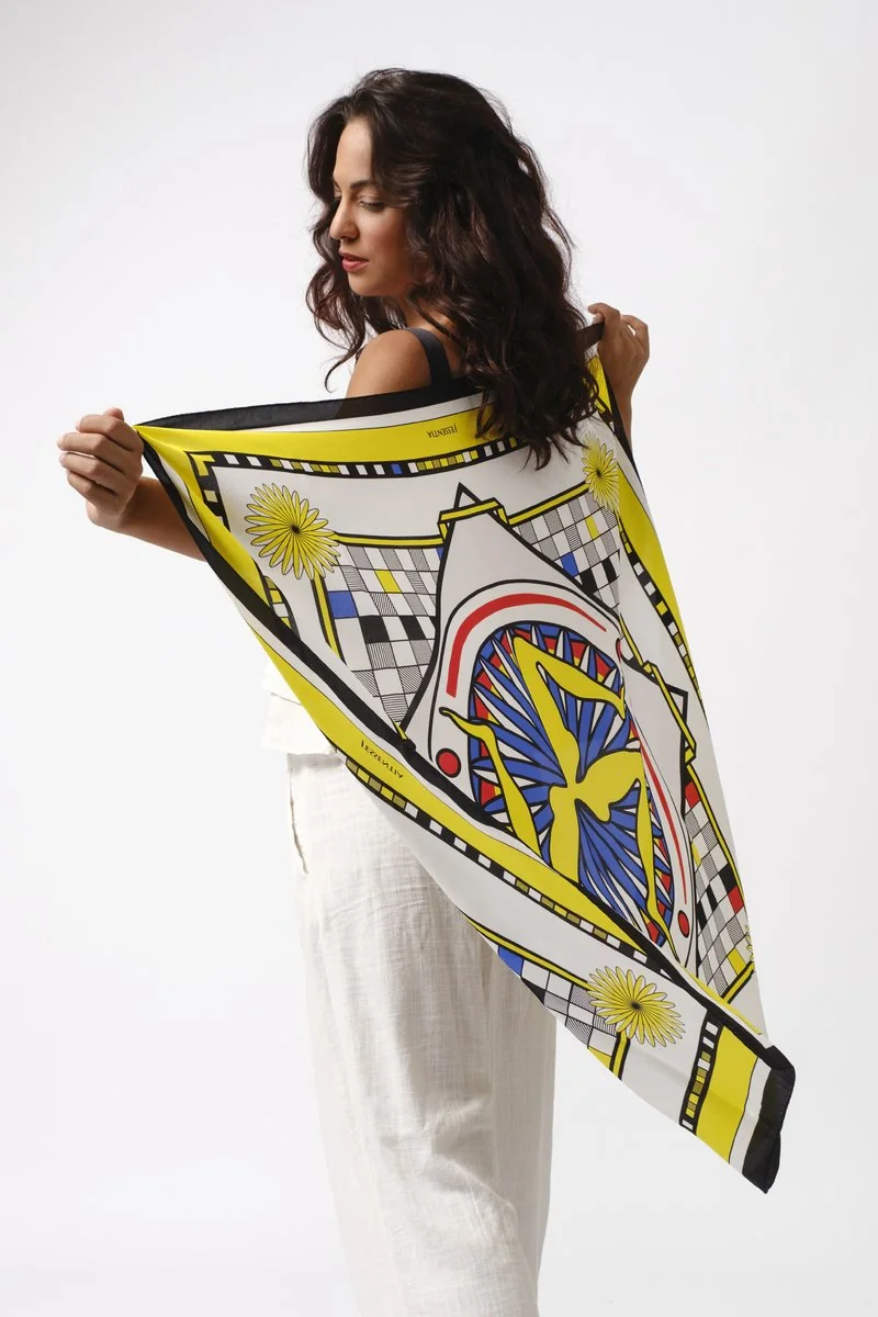 TRINACRIA scarf in silk twill by jessentia