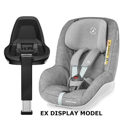 EX DISPLAY Maxi-Cosi Pearl Pro i-Size Car Seat Nomad Grey & 3WayFix Base