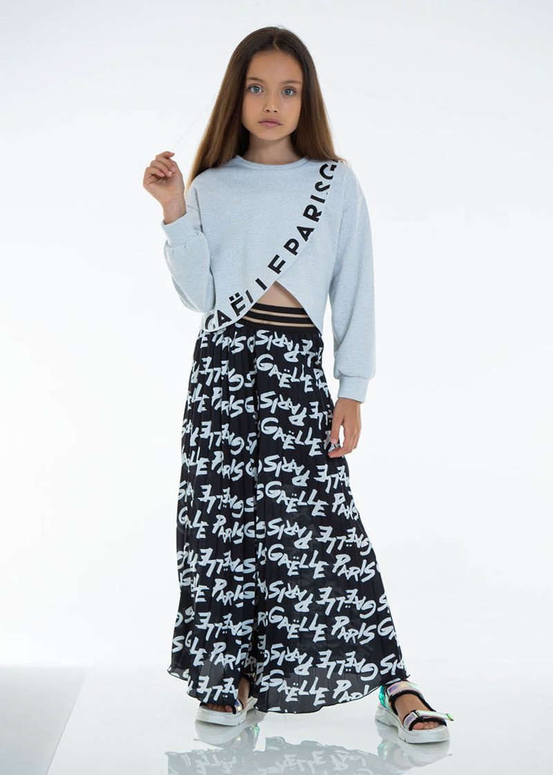PLEATED TROUSERS WITH PRINTED LOGO