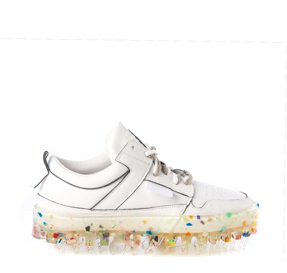 Women's BOLD low-top white leather trainers with multicolour sole