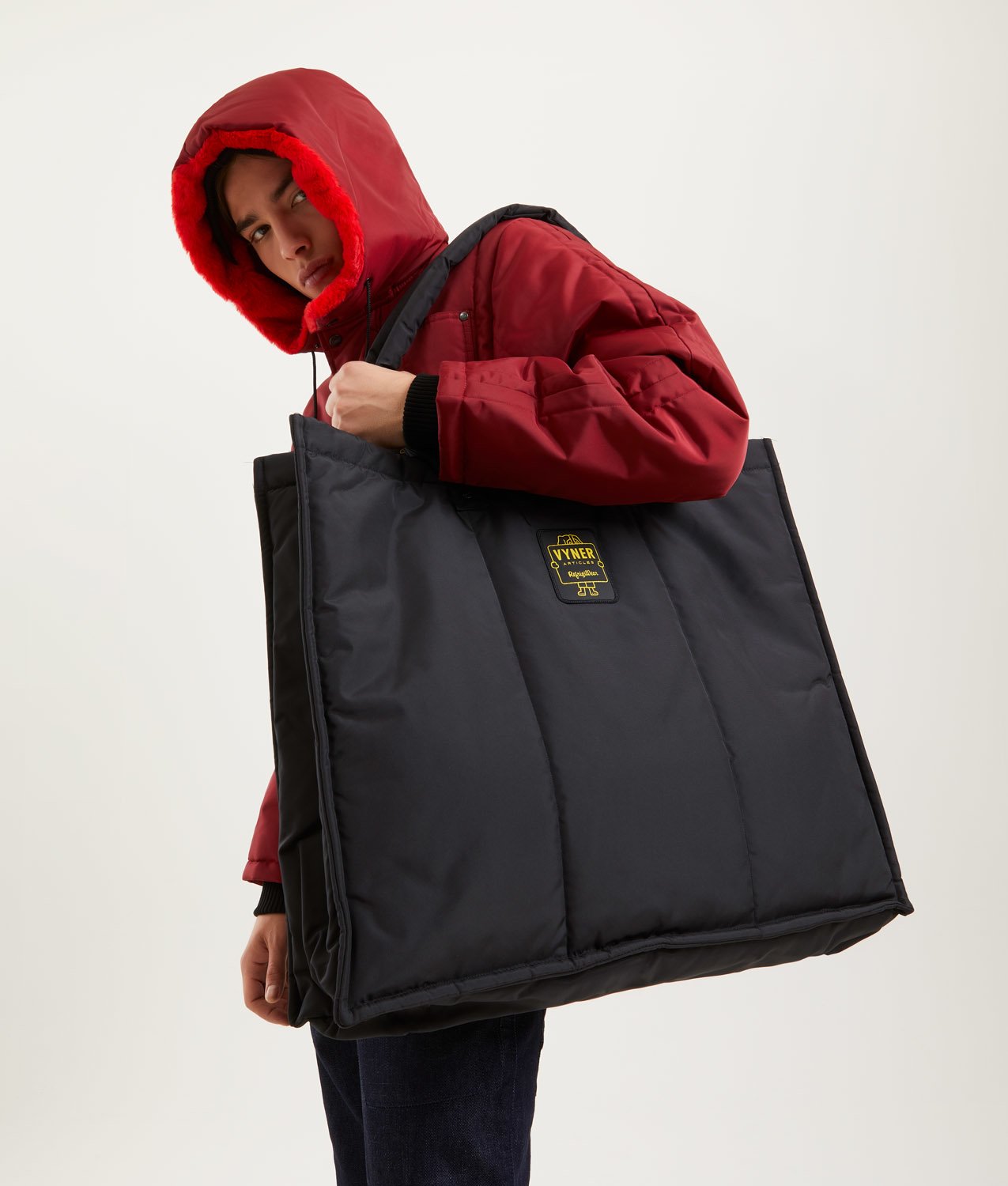 7A21 VYNER BAG