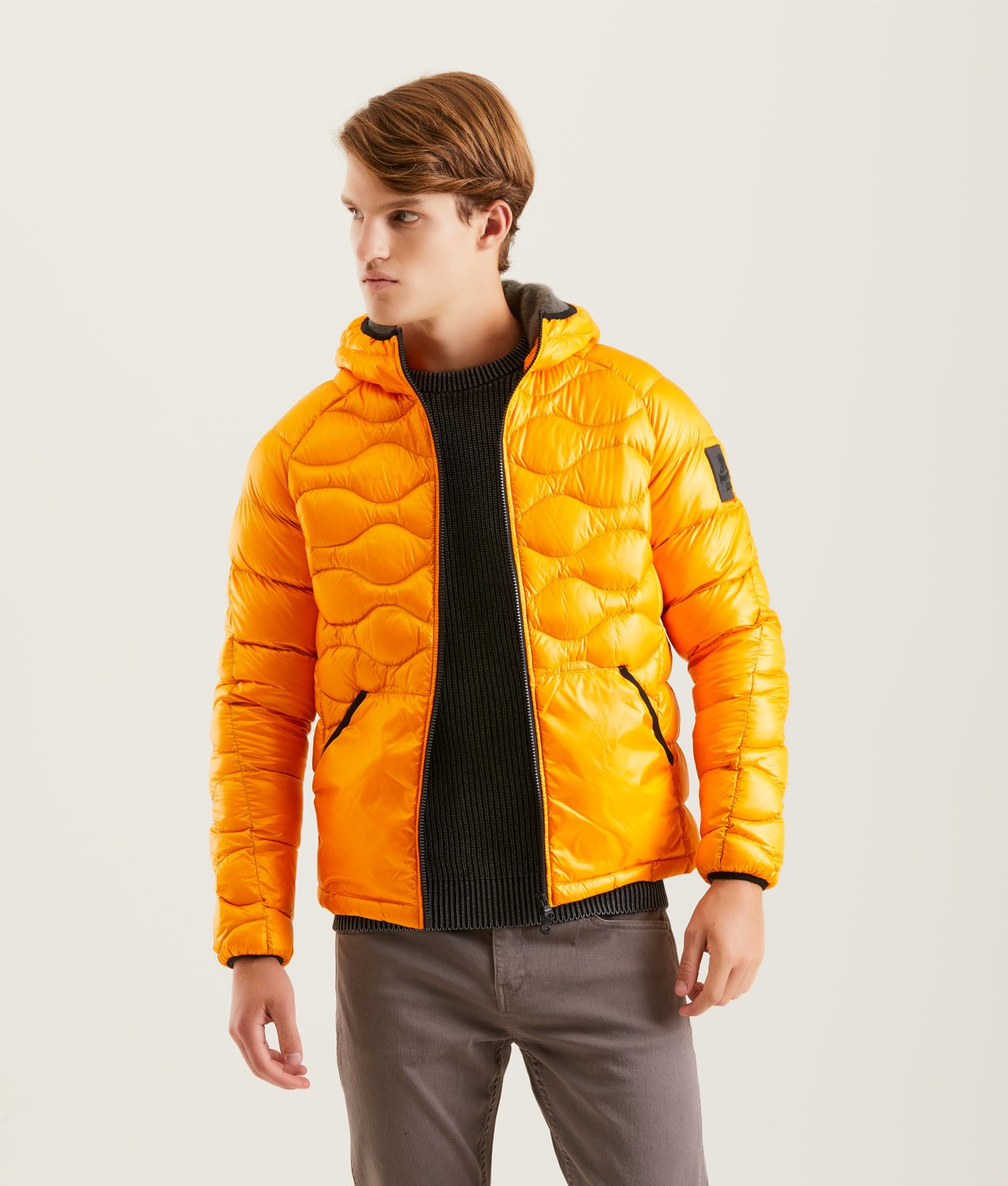 Explorer Fur Jacket - OUTERWEAR & JACKETS - Refrigiwear