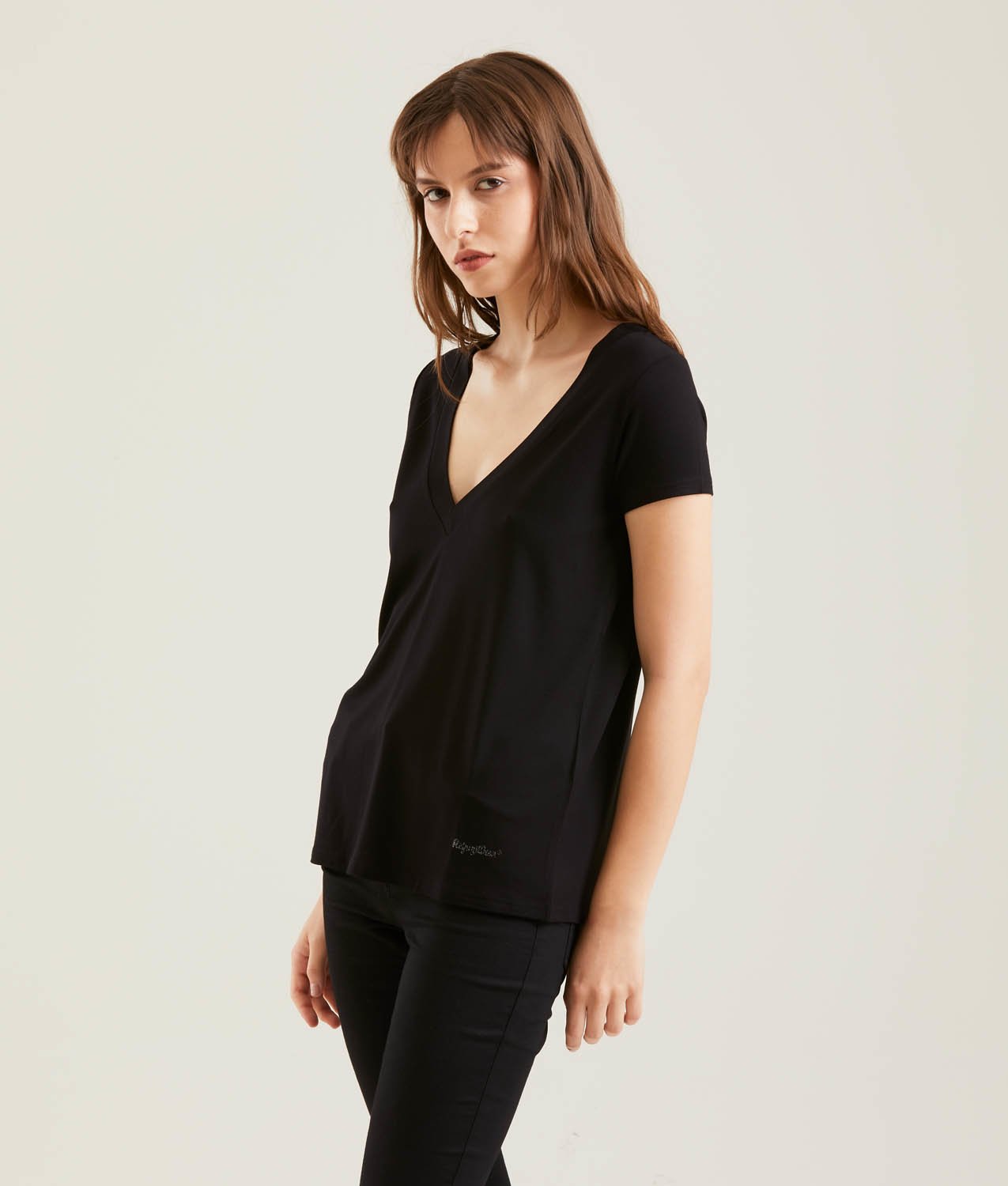 LILY T-SHIRT