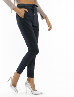 Pantaloni eleganti scontati da donna - Pantalone Yes Zee con elastico e nastro in vita