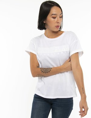T-shirt Napapijri con logo ricamato