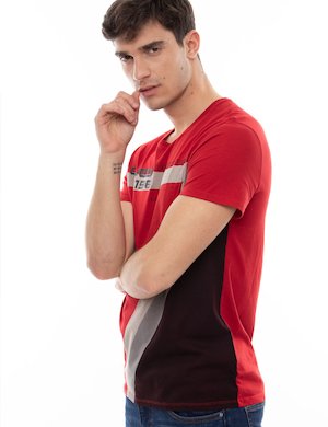 Guess uomo outlet - T-shirt Guess in cotone con stampa