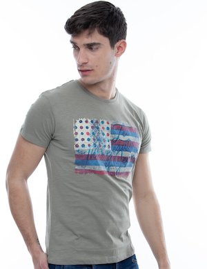 T-shirt Yes Zee con grafica
