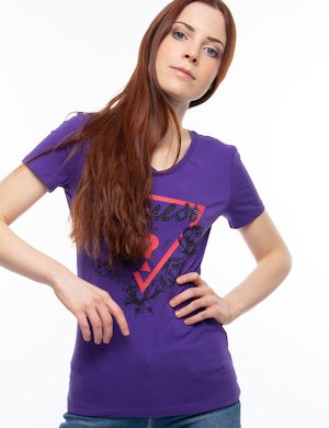 Abbigliamento donna Guess scontato - T-shirt Guess a V con strass