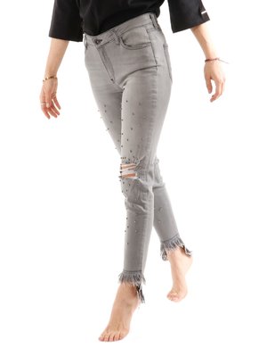 Pantaloni eleganti scontati da donna - Jeans Imperfect con strappi e borchie