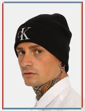Idee regalo da uomo - Cappello Calvin Klein nero