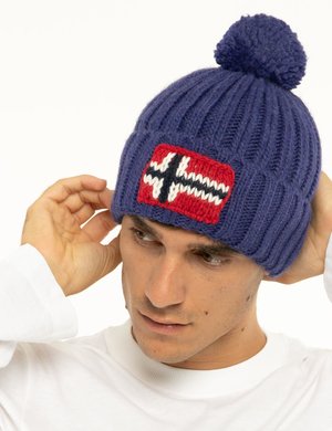 Cappello Napapijri con bandiera lavorata a maglia