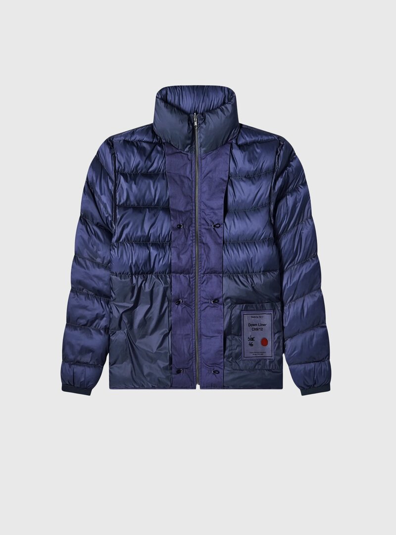 DOWN LINER WITH POCKETS