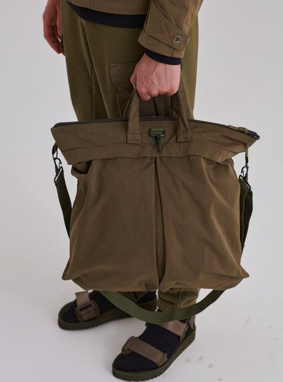 TEN C - HELMET BAG - Dark Green - TEN C