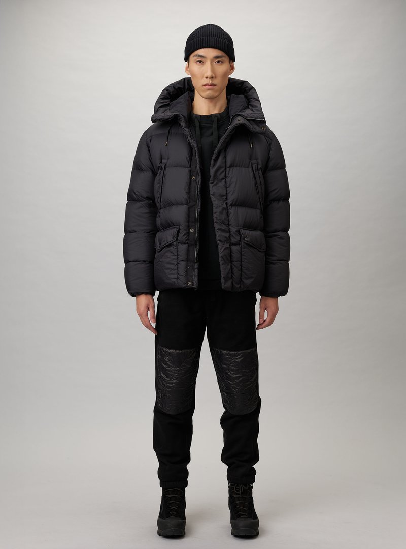 Ten c Grays Peak Down Jacket ブラック テンシー Grays Peak Down Jacket | Ten c ®