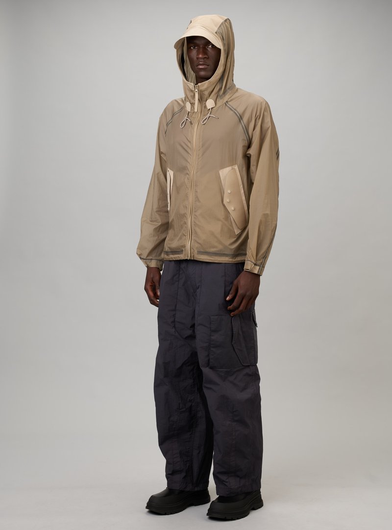 TEN C - view 3