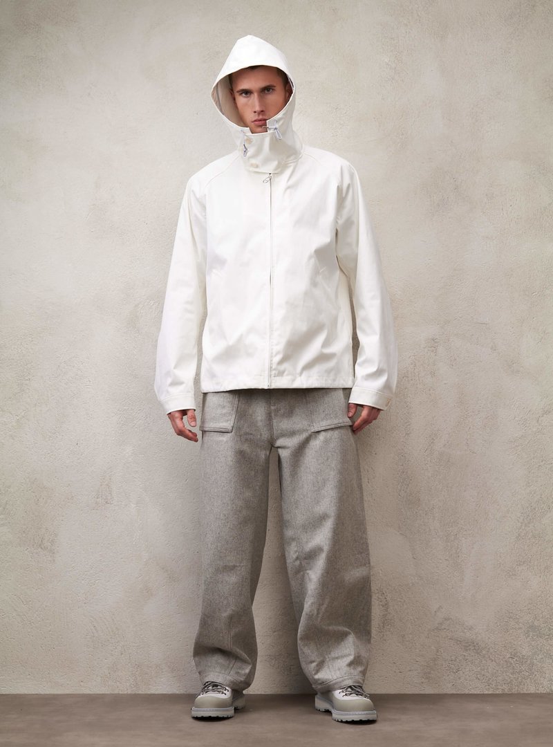 TEN C - view 2