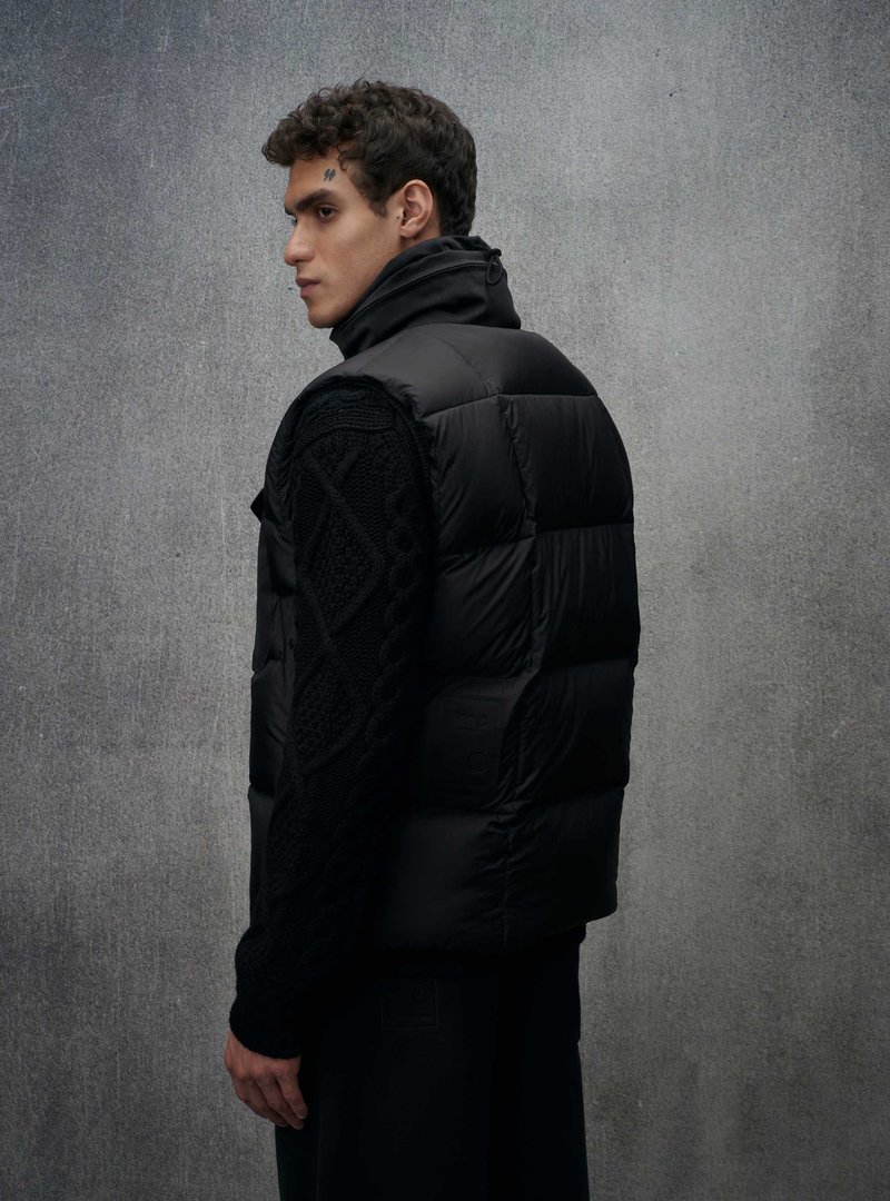 Shelter Combo Down Vest | Ten c ®