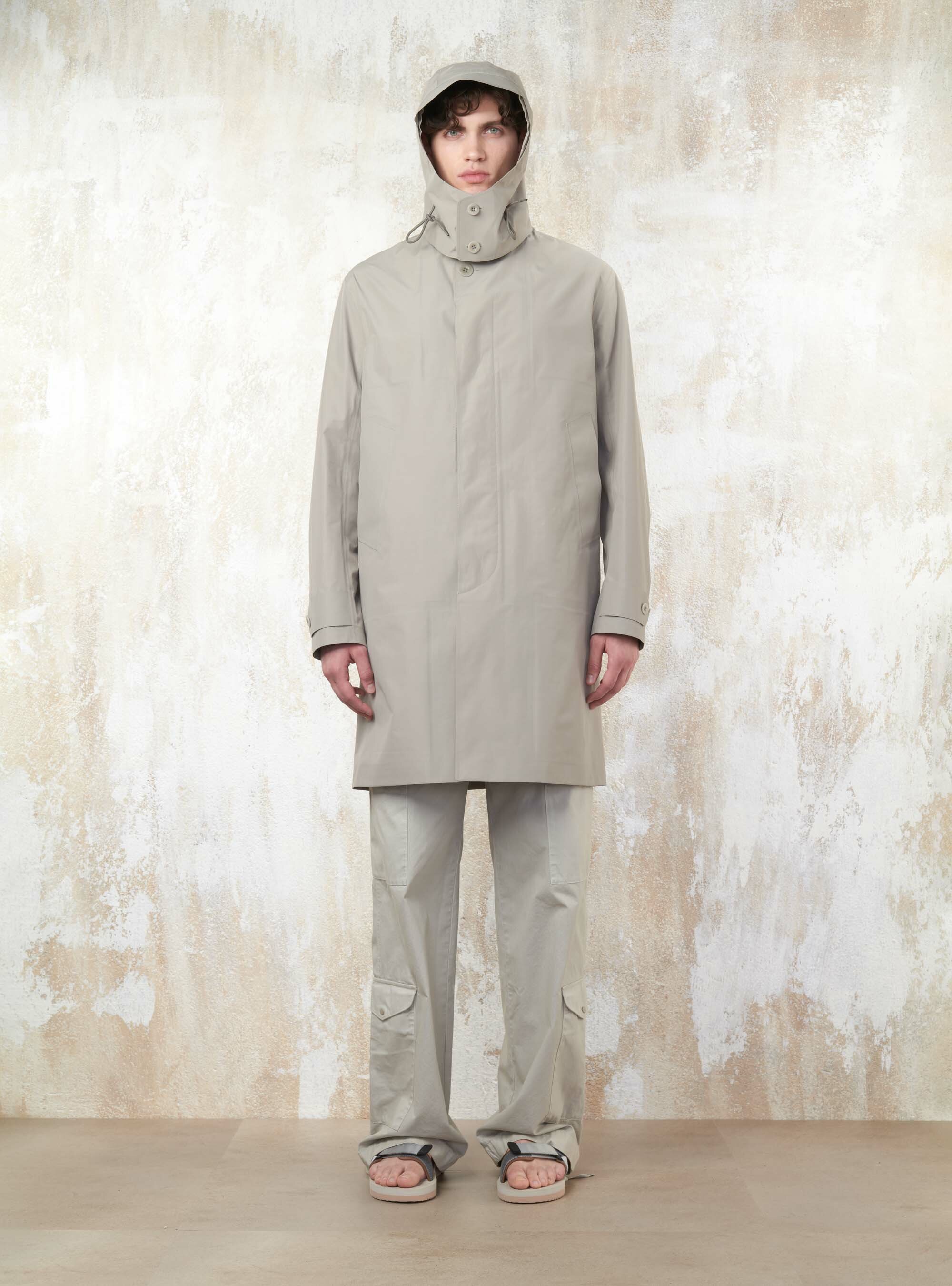 美品 セオリー CHINTZED TWIL CLEAN CAR COAT 美品 セオリー CHINTZED TWIL CLEAN CAR COAT