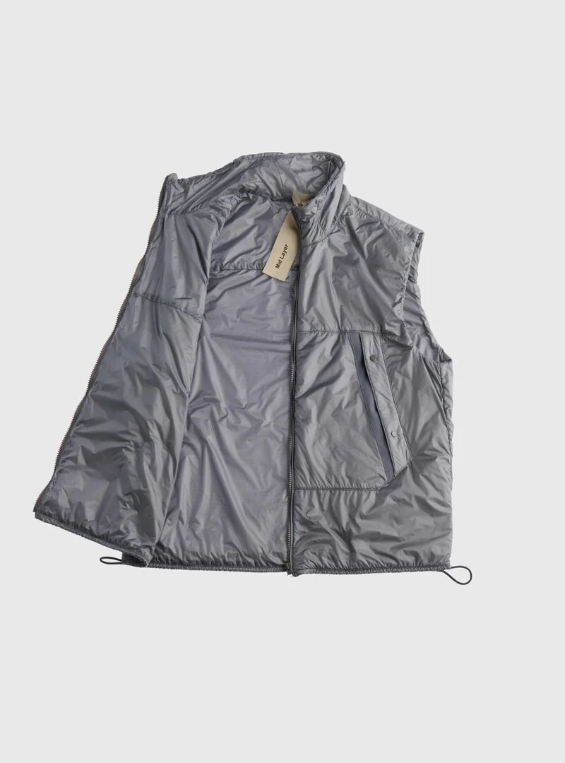 LIGHTWEIGHT PADDED VEST