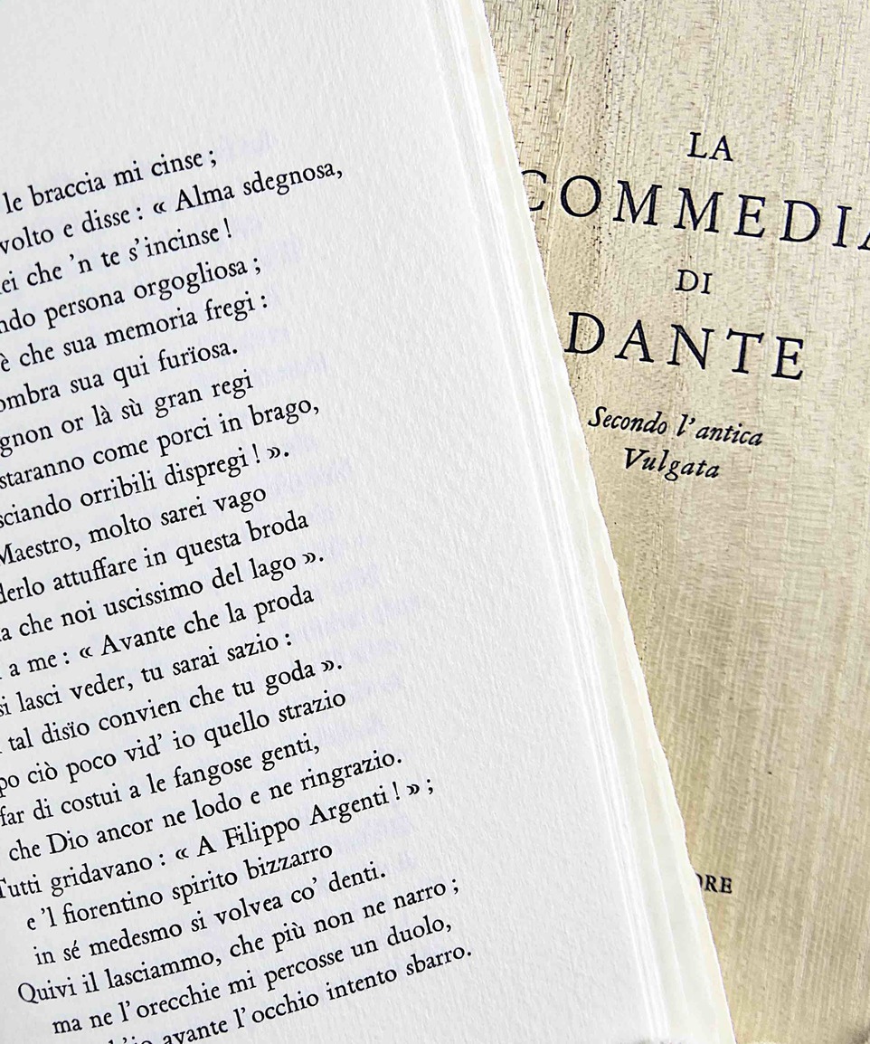 La Commedia by Dante Alighieri