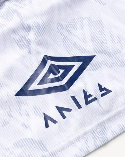 ARIES X UMBRO Umbro - Aries White Roses SS Football Jersey - Bianco -  5