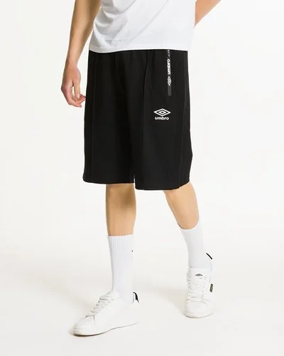 Umbro shorts 2025 with zip pockets