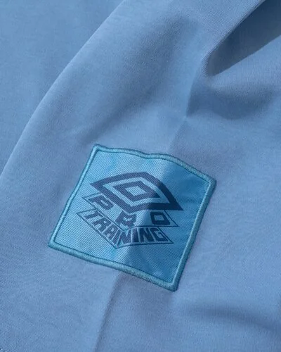 false Umbro - UMBRO ICONIC T-SHIRT - Infinity -  5