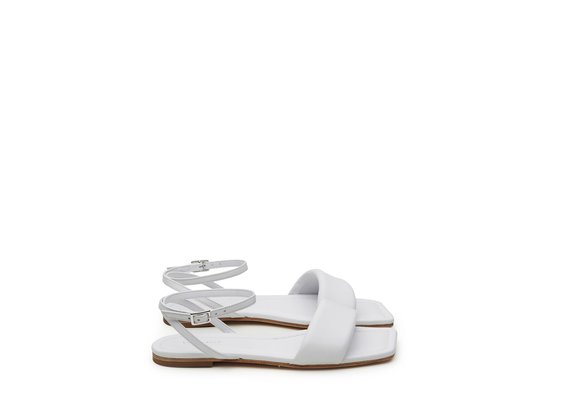 Sandalo flat con fascia bianco