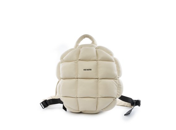 Petra<br />Bone-white turtle backpack