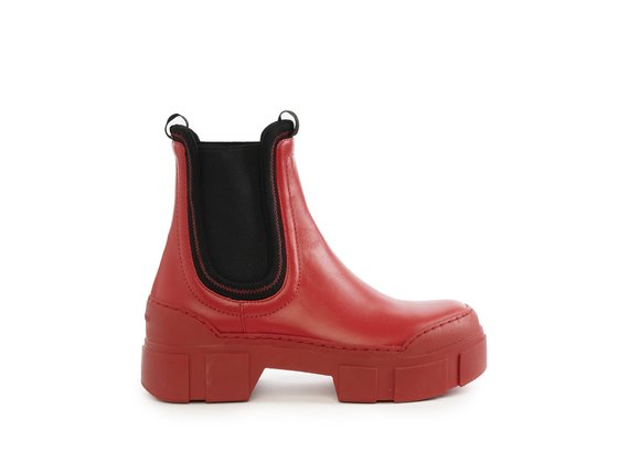 Technical red Roccia Beatle boots