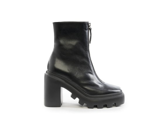 Gear Heel black ankle boots