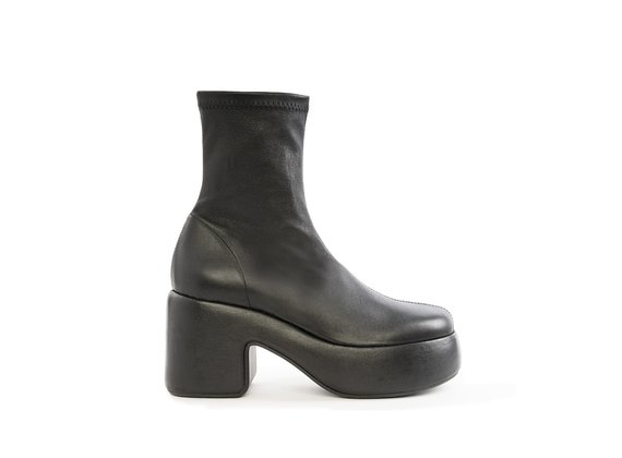 Macaron black stretchy ankle boots